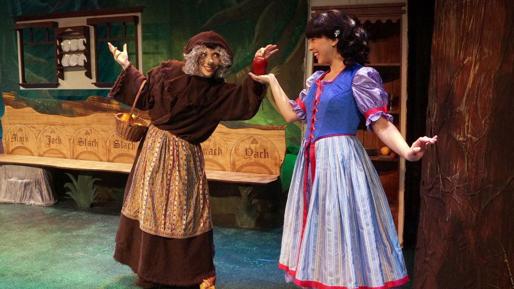 Snow White Featured Image